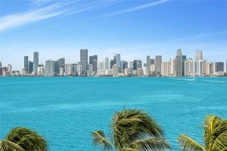 5242 Fisher Island Dr in Miami Beach, FL - Building Photo - Building Photo