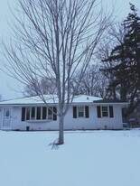 106 W 104th St in Minneapolis, MN - Building Photo