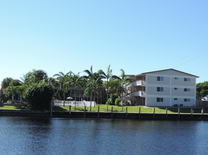 Labelle Harbor in Fort Lauderdale, FL - Building Photo