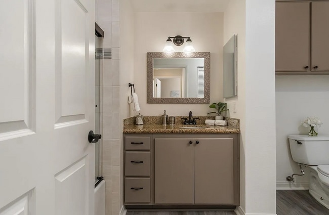 property at 160 S Hudson Ave