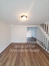 3672-3678 Arnelle Rd in Columbus, OH - Building Photo - Building Photo