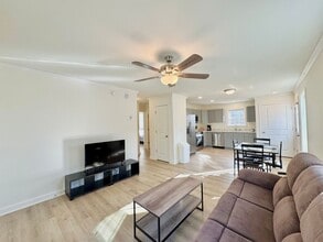 1710 Draper Rd in Chase City, VA - Building Photo - Building Photo