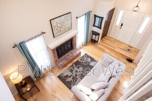 16821 E Hialeah Ave in Centennial, CO - Building Photo