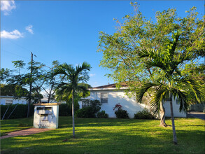 El Portal Village in El Portal, FL - Building Photo - Building Photo