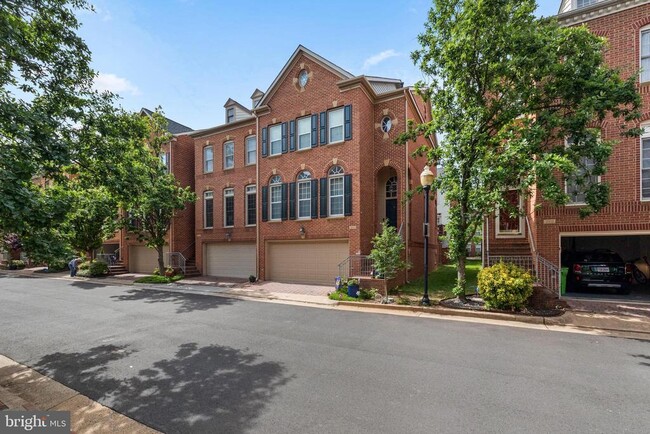 271 Murtha St in Alexandria, VA - Building Photo - Building Photo