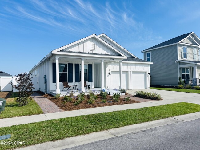 2304 Calamint St in Panama City, FL - Building Photo - Building Photo