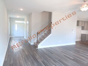 100 Wicklow Ct in Clayton, NC - Building Photo - Building Photo