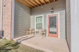 1650 Harris Hill Rd, Unit 05-5107 in San Marcos, TX - Foto de edificio - Building Photo