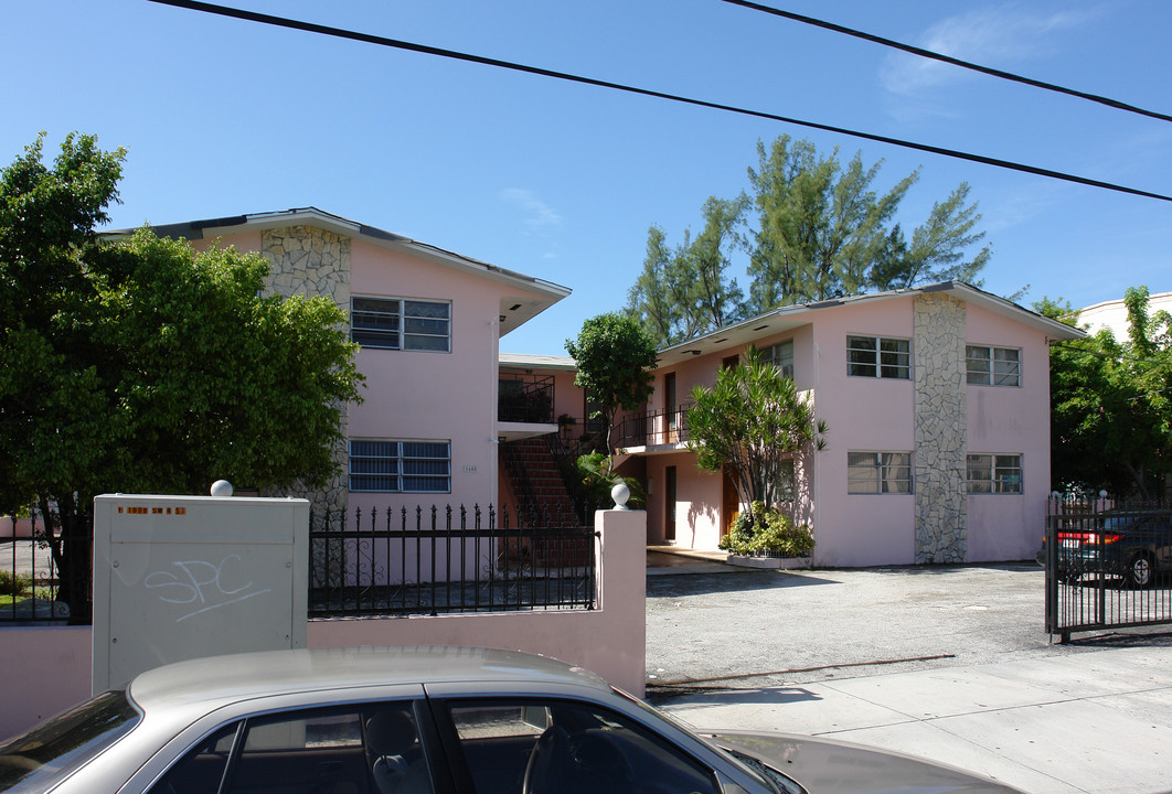 1608 SW 4th St in Miami, FL - Building Photo