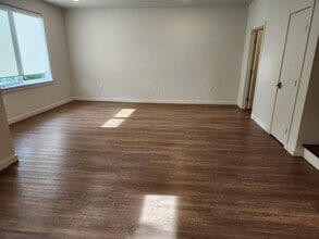 1550 Myers Ln in Medford, OR - Building Photo - Building Photo