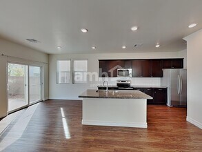 4718 Tree Swing St in North Las Vegas, NV - Building Photo - Building Photo