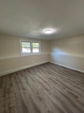31 Joyce St in Webster, MA - Building Photo - Building Photo