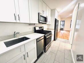 WEST 56 STREET in New York, NY - Building Photo - Building Photo