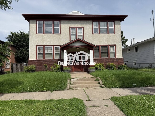 property at 2821 Portland Ave