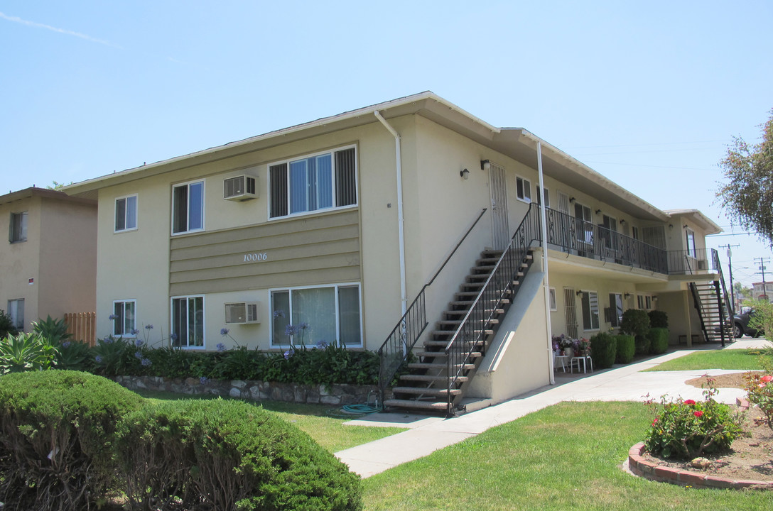 Ben Hur Apartments in Whittier, CA - Building Photo