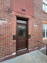 7040 Monticello St, Unit 2 in Pittsburgh, PA - Building Photo