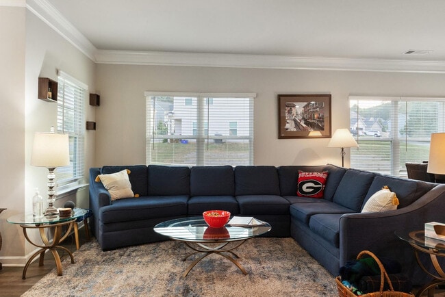 1289 Towne Square Ct