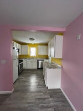 626 W 17th Ave in Oshkosh, WI - Building Photo - Building Photo