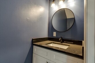 1605 Dodds Ave in Chattanooga, TN - Foto de edificio - Building Photo