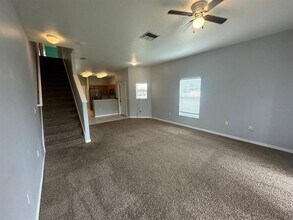 4182 Winding Vine Dr in Lakeland, FL - Building Photo - Building Photo