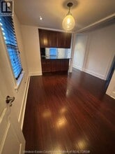 1479 Parent  UPPER in Windsor, ON - Building Photo - Building Photo