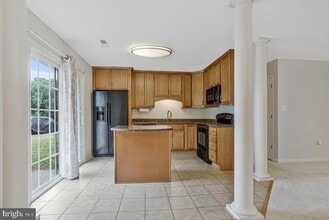 1420 Knight Ave in Dunkirk, MD - Building Photo - Building Photo