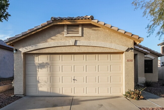 property at 2030 E Wahalla Ln