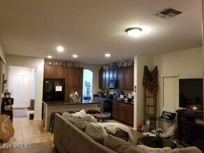 542 N Citrus Ln in Gilbert, AZ - Building Photo - Building Photo