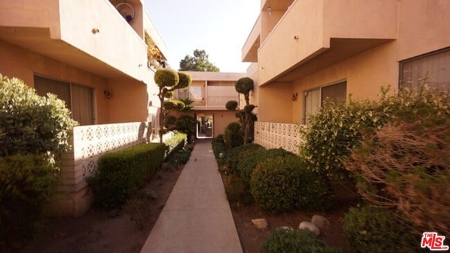 property at 1538 Stanford St