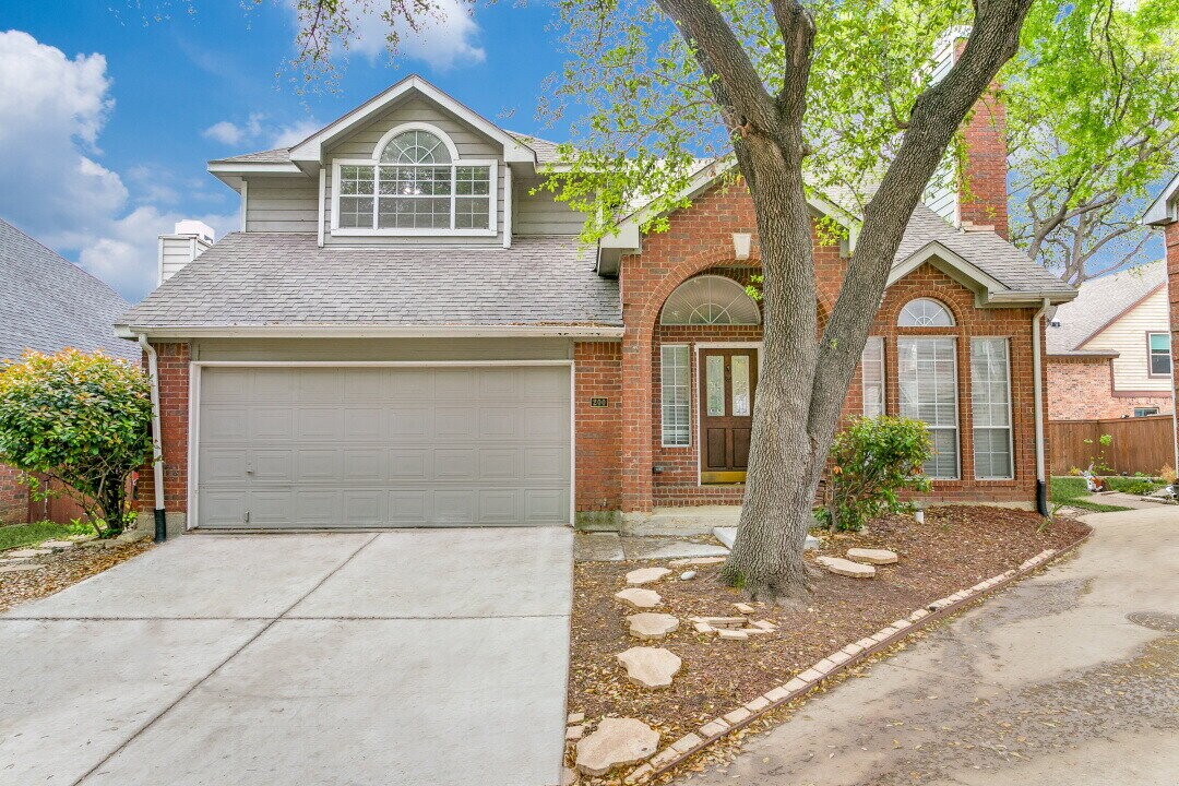200 Summer Moon Ct in Irving, TX - Building Photo