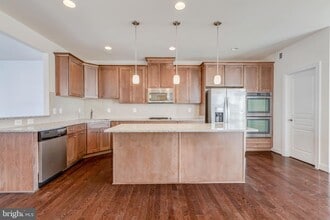 6266 Summit Point Ct in Alexandria, VA - Building Photo - Building Photo