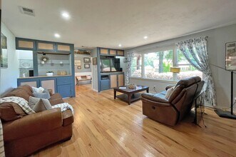 3086 Waterford Dr in Tallahassee, FL - Building Photo - Building Photo