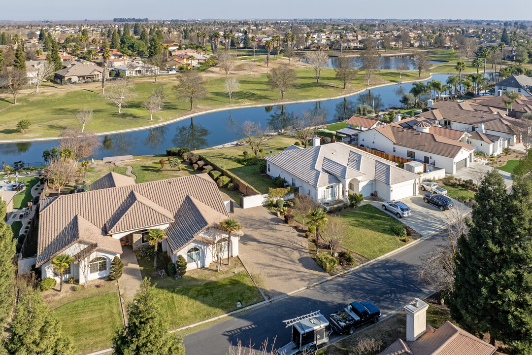 Greenhill estates in Chowchilla, CA - Foto de edificio