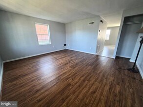 7948 Eastdale Rd in Baltimore, MD - Building Photo - Building Photo