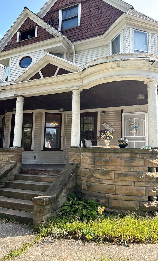 property at 1203 Norwood Rd