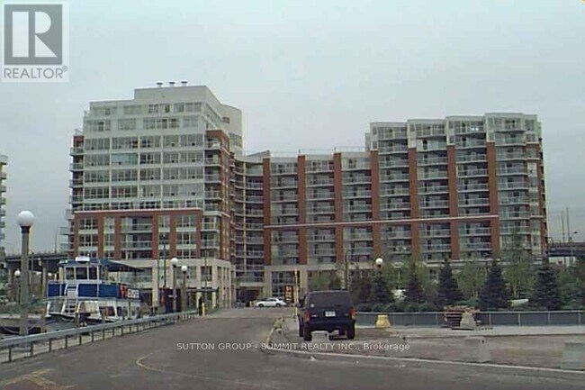 property at 500-4500 Queens Quay W