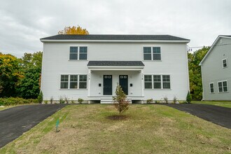 37 Dalton St in Portland, ME - Foto de edificio - Building Photo