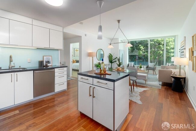 property at 338 Spear St
