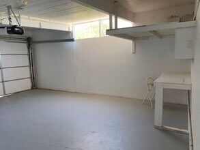 601 E Racquet Club Rd in Palm Springs, CA - Building Photo - Building Photo