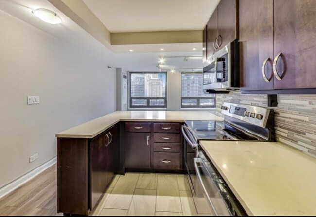 property at 440 N Wabash Ave