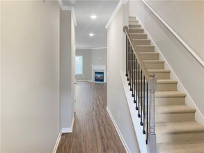 5108 Fox Den Rd in Oakwood, GA - Building Photo - Building Photo