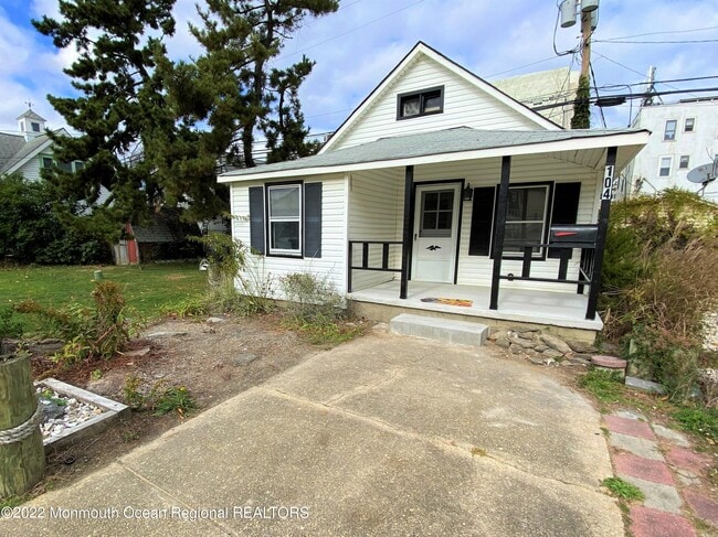 property at 104 11th Ave