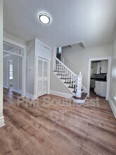 26 Kinney Ave in Norwich, CT - Building Photo - Building Photo