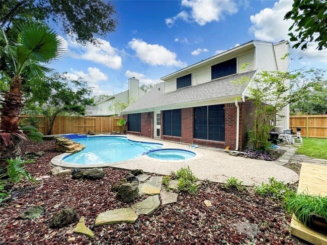 property at 5202 Spring Cir Dr