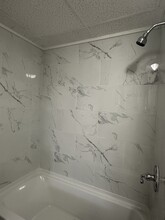12 Leary Ave in Chicopee, MA - Building Photo - Building Photo