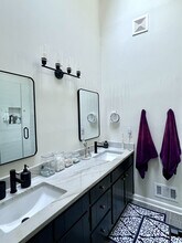 1550 Spalding Dr in Atlanta, GA - Building Photo - Building Photo