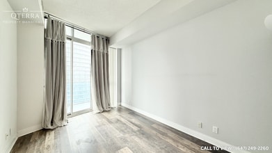 80 Absolute Av in Mississauga, ON - Building Photo - Building Photo