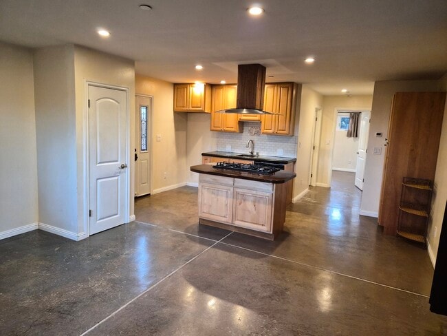 3 Gonzales St, Unit A in Watsonville, CA - Building Photo - Building Photo