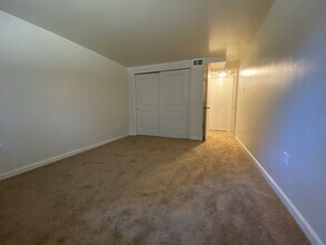 708 Bellwood Dr in Pittsburgh, PA - Building Photo - Building Photo