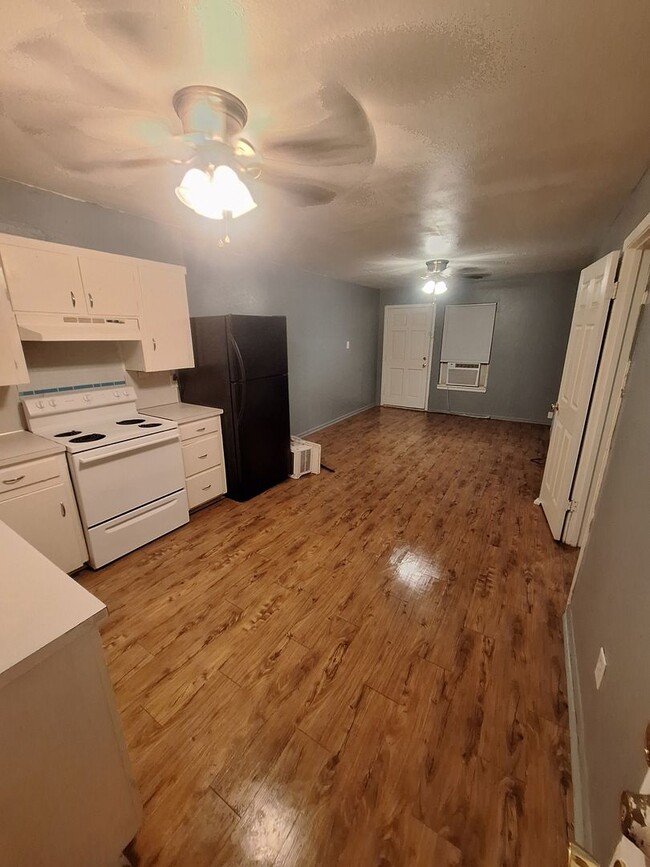 property at 3309 S 27th St